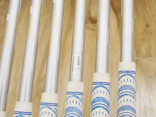 Iron set : Katana : ชุดเหล็ก Katana Voltio IV Model C Forged (ออกปี 2016) มีเหล็ก 5-Pw (6 ชิ้น) ก้านกราไฟต์ Fujikura Speeder 550 Flex R