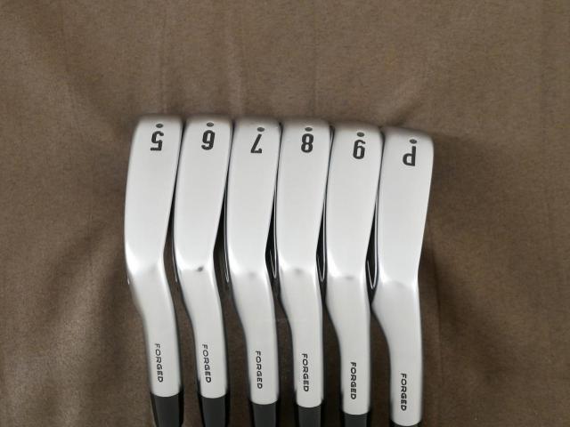 Iron set : Callaway : ชุดเหล็ก Callaway APEX Pro Forged (ออกปี 2022) มีเหล็ก 5-Pw (6 ชิ้น) ก้านกราไฟต์ Mitsubishi MMT 95 Flex S