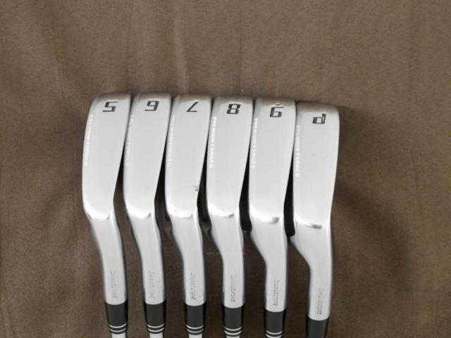 Iron set : Tourstage : ชุดเหล็ก Tourstage VIQ (Forged) มีเหล็ก 5-Pw (6 ชิ้น) ก้านเหล็ก NS Pro 950 Flex S