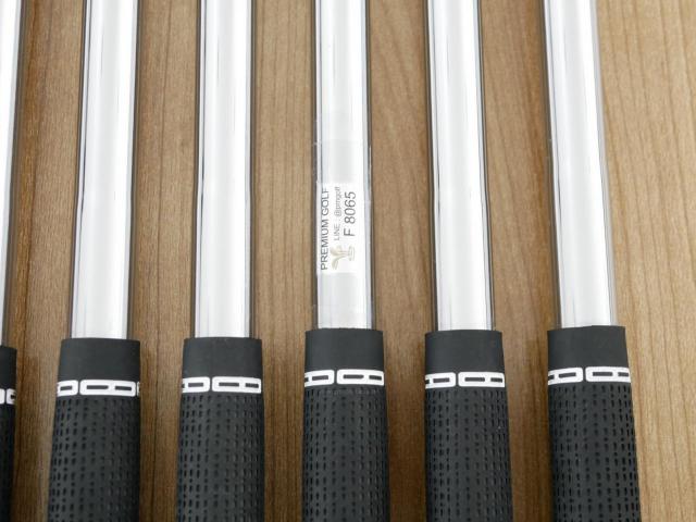 Iron set : Titleist : ชุดเหล็ก Titleist T100 Forged (ออกปี 2023 นุ่ม แน่น คม) มีเหล็ก 5-Pw (6 ชิ้น) ก้านเหล็ก NS Pro 750 NEO Flex S