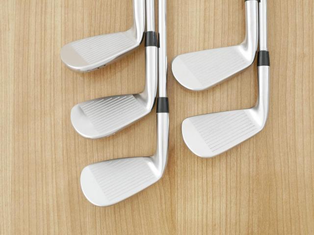 Iron set : Titleist : ชุดเหล็ก Titleist 620CB Forged (ออกปี 2020) มีเหล็ก 6-Pw (5 ชิ้น) ก้านเหล็ก NS Pro Modus 105 Flex S