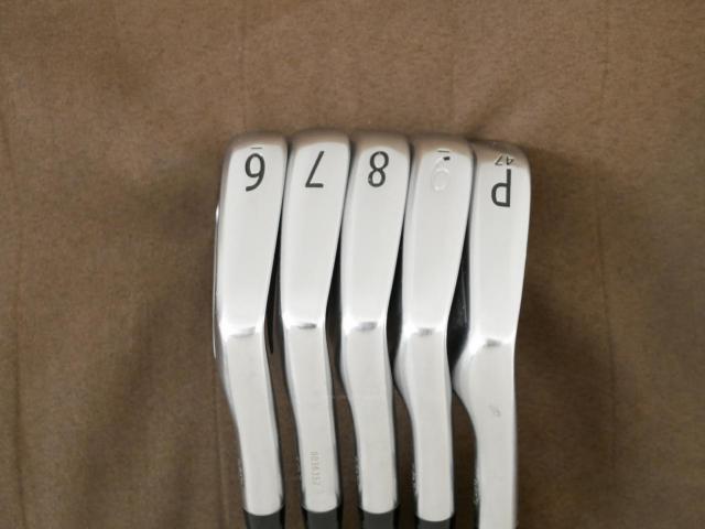 Iron set : Titleist : ชุดเหล็ก Titleist 620CB Forged (ออกปี 2020) มีเหล็ก 6-Pw (5 ชิ้น) ก้านเหล็ก NS Pro Modus 105 Flex S