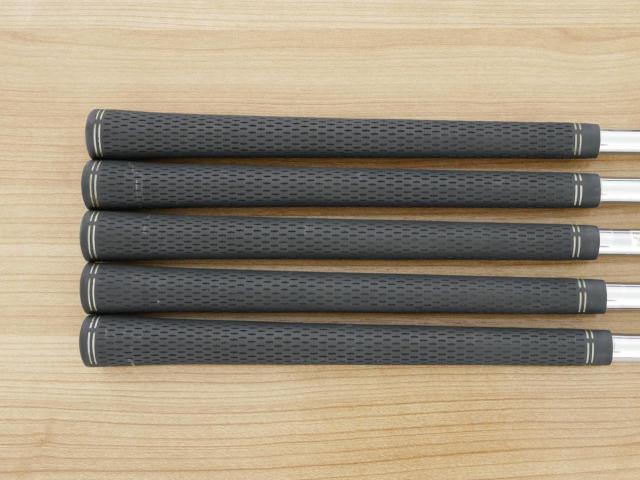 Iron set : Other Brand : ชุดเหล็ก Cleveland CG Black มีเหล็ก 6-Pw (5 ชิ้น) ก้านเหล็ก NS Pro 1040 Flex R