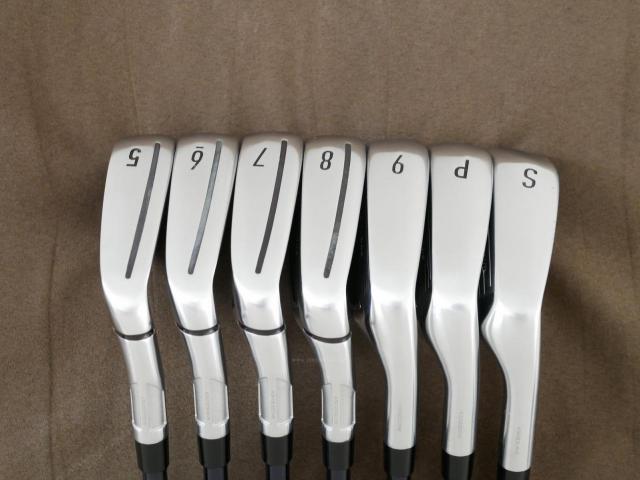 Iron set : Taylormade : ชุดเหล็ก Taylormade Qi (รุ่นล่าสุด ออกปี 2024 Japan Spec.) มีเหล็ก 5-Pw,Sw (7 ชิ้น) ก้านกราไฟต์ Mitsubishi Diamana TM60 Flex R