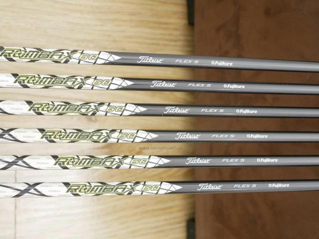 Iron set : Titleist : ชุดเหล็ก Titleist AP1 712 มีเหล็ก 5-Pw (6 ชิ้น) ก้านกราไฟต์ Fujikura Rombax 60 Flex S