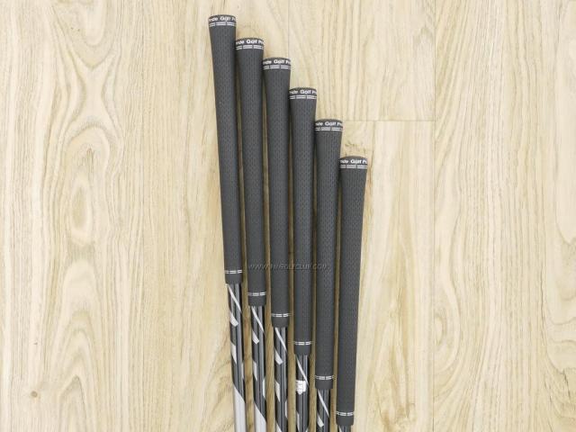 Iron set : Titleist : ชุดเหล็ก Titleist AP1 718 (ออกปี 2018) มีเหล็ก 5-Pw (6 ชิ้น) ก้านกราไฟต์ Fujikura MCI 60 Flex S