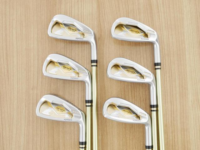 Iron set : Honma : ชุดเหล็ก Honma Beres IS-03 (ปี 2015 หน้าเด้ง Forged) มีเหล็ก 6-11 (6 ชิ้น เทียบเท่า 5-Pw) ก้าน ARMRQ 8 (49) Flex R (2 ดาว)