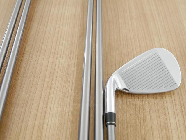 Iron set : Taylormade : ชุดเหล็ก Taylormade Gloire (รุ่นท๊อปสุด Japan Spec. ใบใหญ่ ตีง่าย ไกล) มีเหล็ก 6-Pw (5 ชิ้น) ก้านกราไฟต์ Flex R