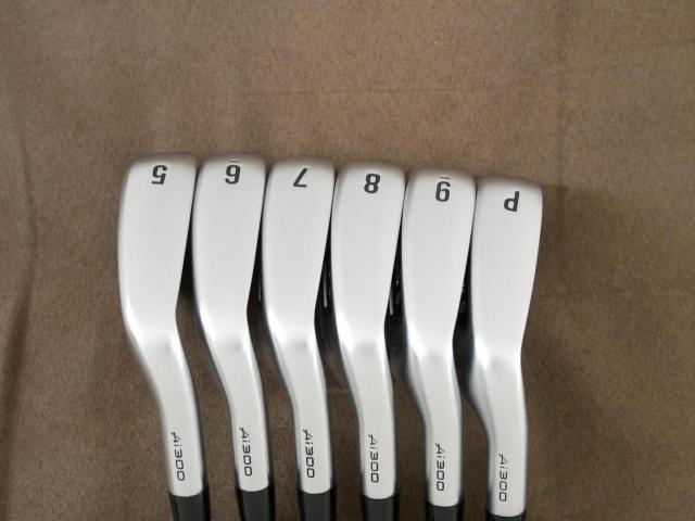 Iron set : Callaway : ชุดเหล็ก Callaway APEX Ai300 Forged (รุ่นล่าสุด ออกปี 2024) มีเหล็ก 5-Pw (6 ชิ้น) ก้านกราไฟต์ UST Mamiya RECOIL DART 5 Flex R