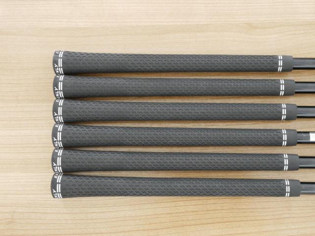 Iron set : Mizuno : ชุดเหล็ก Mizuno JPX 923 Hot Metal (ออกปี 2023 ตัวท๊อป ง่าย ไกล) มีเหล็ก 5-Pw (6 ชิ้น) ก้านกราไฟต์ Flex SR