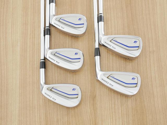 Iron set : Taylormade : ชุดเหล็ก Taylormade Gloire F2 Forged (รุ่นท๊อปสุด Japan Spec. ออกปี 2017) มีเหล็ก 6-Pw (5 ชิ้น) ก้านเหล็ก NS Pro 930 Flex S