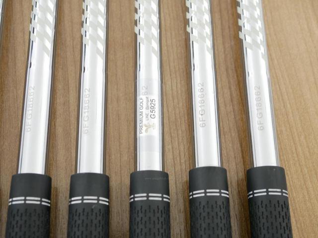 Iron set : PRGR : ชุดเหล็ก PRGR RS Forged (นุ่มมากๆ) มีเหล็ก 4-Pw (7 ชิ้น) ก้านเหล็ก NS Pro 95 Flex S (M-43)