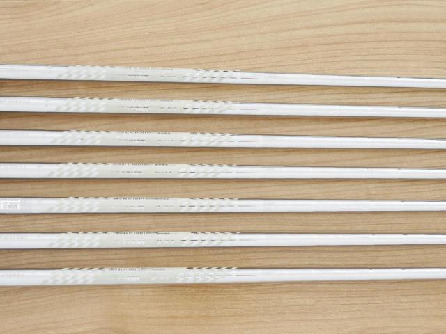 Iron set : PRGR : ชุดเหล็ก PRGR RS Forged (นุ่มมากๆ) มีเหล็ก 4-Pw (7 ชิ้น) ก้านเหล็ก NS Pro 95 Flex S (M-43)