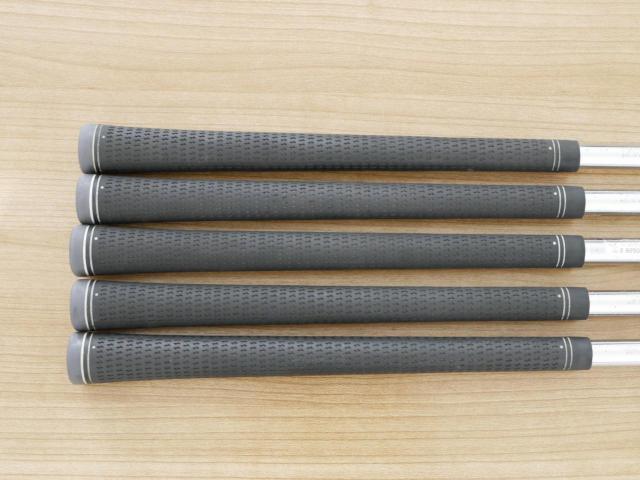 Iron set : PRGR : ชุดเหล็ก PRGR RS Titanium Face (ออกปี 2017 ตีไกล) มีเหล็ก 6-Pw (5 ชิ้น) ก้านเหล็ก NS Pro 80 Flex SR (M-40)