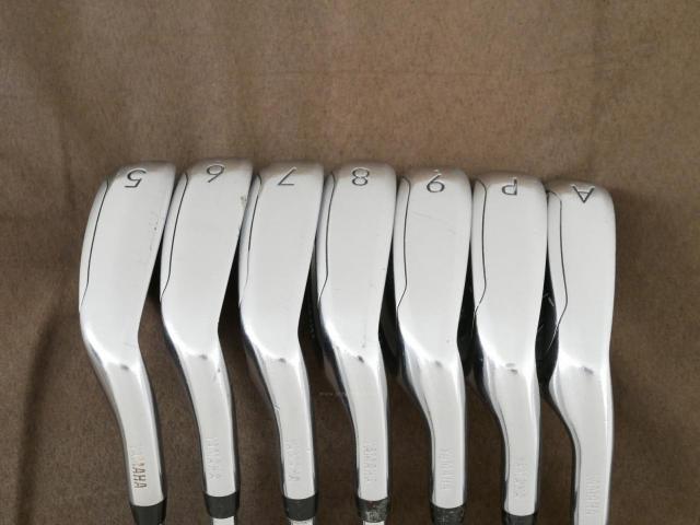 Iron set : Yamaha : **มีตำหนิ** ชุดเหล็ก Yamaha Inpres X D Steel (หน้า Maraging เด้ง ไกลมากๆ) มีเหล็ก 5-Pw,Aw (7 ชิ้น) ก้าน NS Pro 950 Flex S