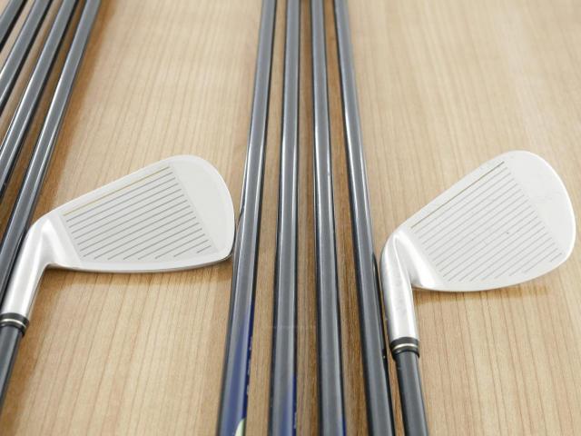 Iron set : Other Brand : ชุดเหล็ก Dunlop HI-BRID DIGITAL Autofocus มีเหล็ก 3-Pw,Aw,Sw (10 ชิ้น) ก้านกราไฟต์ Flex R