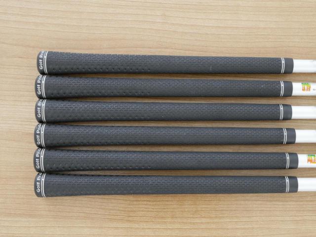 Lady club : All : ชุดเหล็ก Callaway Mavrik MAX (ออกปี 2020 ตีง่าย ไกลมากๆ) มีเหล็ก 7-Pw,Aw,Sw (6 ชิ้น) ก้านกราไฟต์ Mitsubishi Diamana 40 Flex L