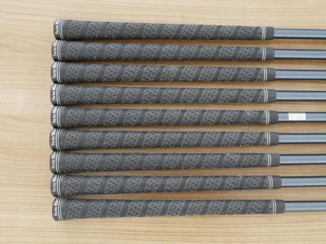 Iron set : Honma : ชุดเหล็ก Honma TwinMarks AP-302 (หน้าเด้ง Titanium) มีเหล็ก 4-11,Sw (9 ชิ้น) ก้านกราไฟต์ Flex R