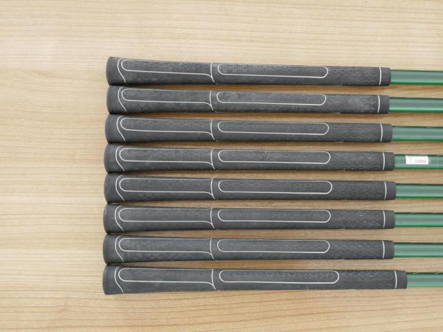 Iron set : Callaway : ชุดเหล็ก Callaway Legacy V (Forged) มีเหล็ก 5-Pw,Aw,Sw (8 ชิ้น) ก้านกราไฟต์ Flex R