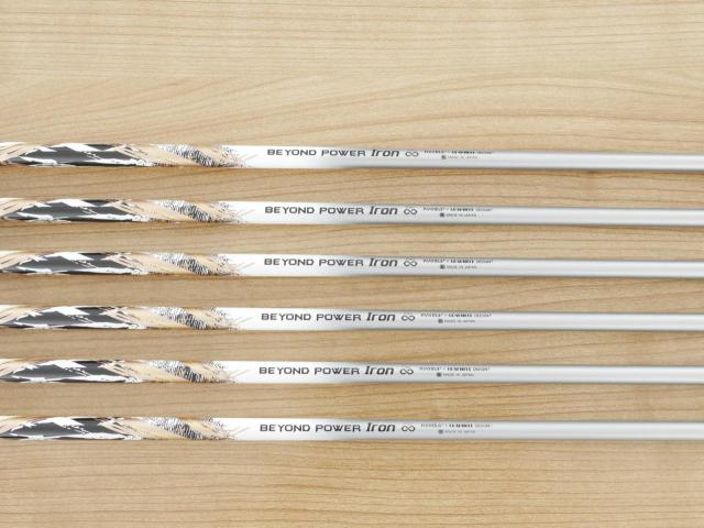 Iron set : Other Brand : ชุดเหล็ก Ryoma DSI (ตีง่ายมาก ไกลมากๆ หายากสุดๆ) มีเหล็ก 5-Pw (6 ชิ้น) ก้านตัวท็อป RYOMA BEYOND POWER IRON FLEX ∞