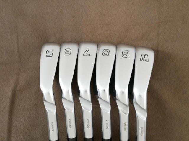 Iron set : Ping : ชุดเหล็ก Ping i525 Forged (ออกปี 2022) มีเหล็ก 5-Pw (6 ชิ้น) ก้านเหล็ก Ping AWT 2.0 Lite Flex S