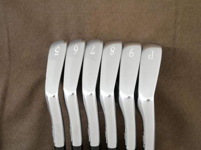 Iron set : Mizuno : ชุดเหล็ก Mizuno Pro 518 Forged (รุ่นปี 2019 นุ่มมาก) มีเหล็ก 5-Pw (6 ชิ้น) ก้านกราไฟต์ Fujikura MCI 80 Flex S