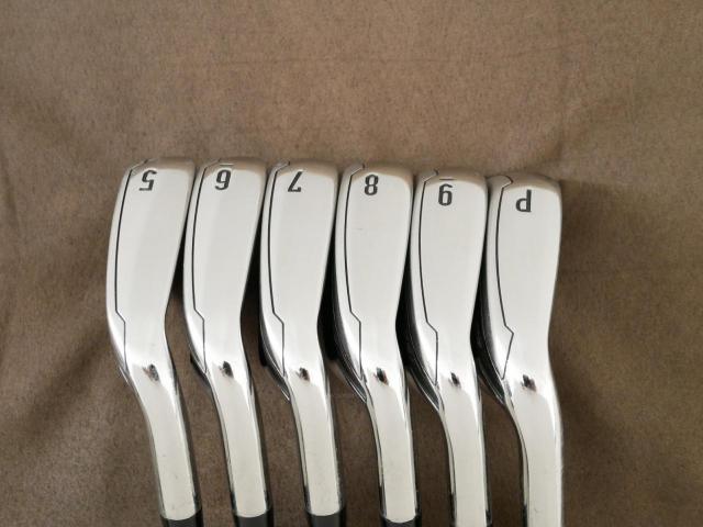 Iron set : Callaway : ชุดเหล็ก Callaway XR (ใบใหญ่ ตีง่ายมาก) มีเหล็ก 5-Pw (6 ชิ้น) ก้านกราไฟต์ Flex R