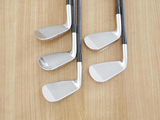Iron set : Mizuno : ชุดเหล็ก Mizuno Pro 920 Forged (ออกปี 2020 นุ่มมาก ตีง่าย) มีเหล็ก 6-Pw (5 ชิ้น) ก้านกราไฟต์ Flex R