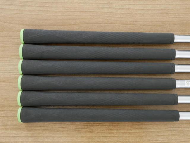 Iron set : Tourstage : ชุดเหล็ก Tourstage X-Blade GR (ใบใหญ่ ตีง่าย) มีเหล็ก 5-Pw (6 ชิ้น) ก้านเหล็ก NS Pro 950 Flex S