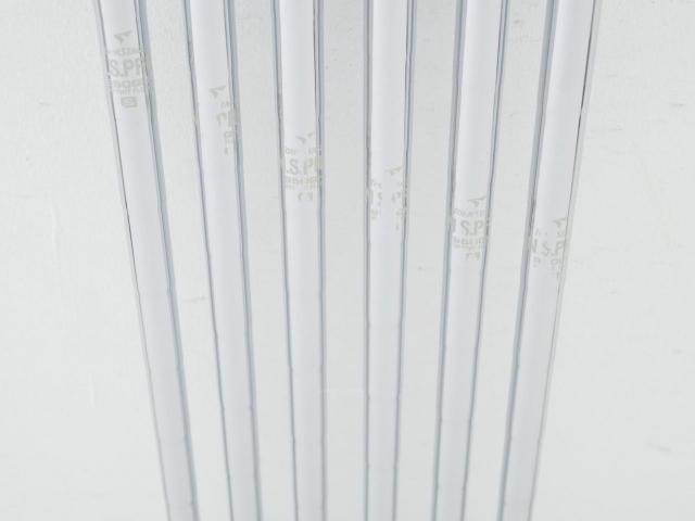 Iron set : Tourstage : ชุดเหล็ก Tourstage X-Blade GR (ใบใหญ่ ตีง่าย) มีเหล็ก 5-Pw (6 ชิ้น) ก้านเหล็ก NS Pro 950 Flex S