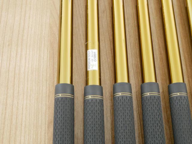 Iron set : Tsuruya : ชุดเหล็ก Tsuruya AXEL Gold Premium II (รุ่นปี 2017 ของใหม่ 6 หมื่นกว่าบาท หน้าเด้งสุดๆ ไกลสุดๆๆ) มีเหล็ก 7-Pw,Aw,As,Sw (7 ชิ้น ครบเซ็ต) ก้านกราไฟต์ Flex R