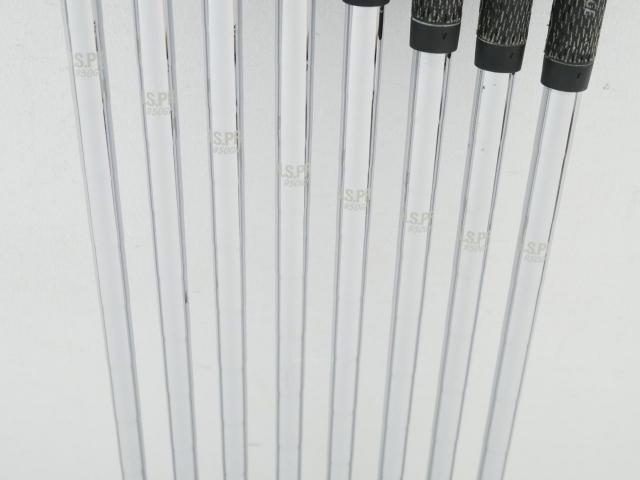Iron set : Tourstage : ชุดเหล็ก Tourstage TS-211 Airmuscle มีเหล็ก 3-Pw (8 ชิ้น) ก้านเหล็ก NS Pro 950 Flex 