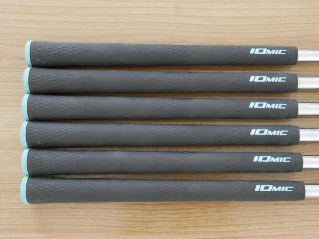 Iron set : Taylormade : ชุดเหล็ก Taylormade P790 (ตัวท้อปสุด ออกปี 2019) มีเหล็ก 5-Pw (6 ชิ้น) ก้านเหล็ก Dynamic Gold 120 VSS S200