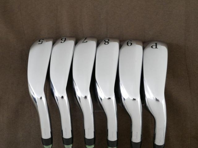 Iron set : Tourstage : ชุดเหล็ก Tourstage PHYZ (ซีรี่ย์ท๊อป ใบใหญ่ ตีง่าย ไกล) มีเหล็ก 5-Pw (6 ชิ้น) ก้านเหล็ก NS Pro 800 Flex R