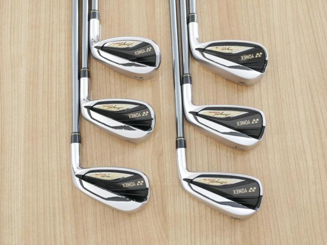 Iron set : Yonex : ชุดเหล็ก Yonex Royal E-Zone (รุ่นปี 2020 หน้าเด้งสุดๆ ตีไกลสุดๆ) มีเหล็ก 6-Pw,Aw (6 ชิ้น เหล็ก 6 ระยะเท่าเบอร์ 5 รุ่นอื่น) ก้านกราไฟต์ Flex SR