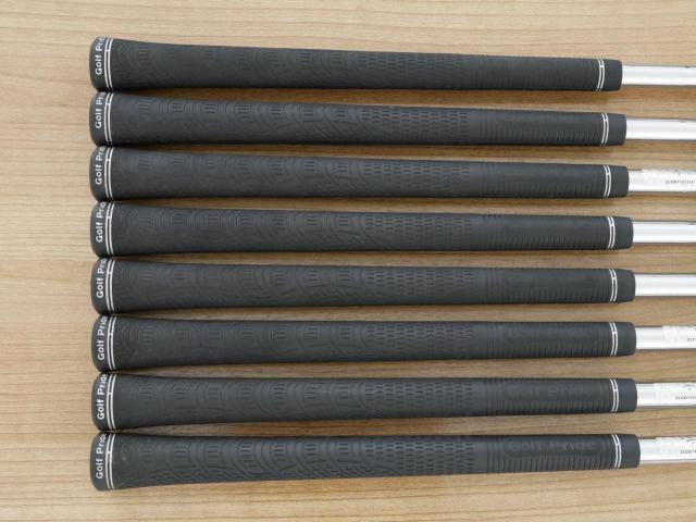 Iron set : Callaway : ชุดเหล็ก Callaway Rogue ST Max Fast (ออกปี 2022 ตีง่ายที่สุด ไกลสุดของ Callaway) มีเหล็ก 6-Pw,Aw,Gw,Sw (8 ชิ้น) ก้านเหล็ก NS Pro ZELOS 7