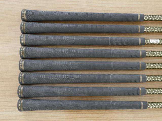 Iron set : Honma : ชุดเหล็ก Honma Beres 2020 Forged (ออกปี 2020) มีเหล็ก 6-11,Aw,Sw (8 ชิ้น เทียบเท่า 5-Pw,Aw,Sw) ก้าน ARMRQ (47) Flex R (2 ดาว)