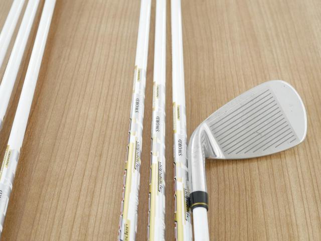 Iron set : Katana : ชุดเหล็ก Katana Sword IZU Max G (ตีง่าย หน้าเด้ง) มีเหล็ก 6-Pw,Aw,Sw (7 ชิ้น) ก้านกราไฟต์ Fujikura Speeder 589 Flex R