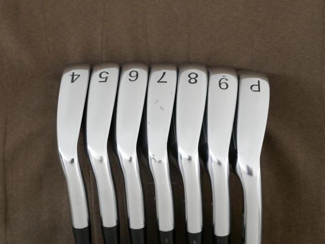 Iron set : Tourstage : ชุดเหล็ก Tourstage TS-211 Airmuscle มีเหล็ก 4-Pw (7 ชิ้น) ก้านกราไฟต์ Flex S