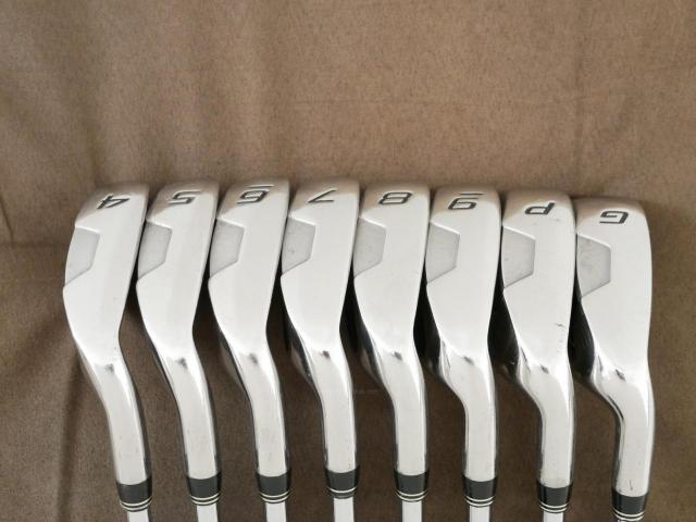 Iron set : Other Brand : ชุดเหล็ก Cobra SZ (ใบใหญ่ ตีง่าย) มีเหล็ก 4-Pw,Aw (8 ชิ้น) ก้านเหล็ก NS Pro Flex R