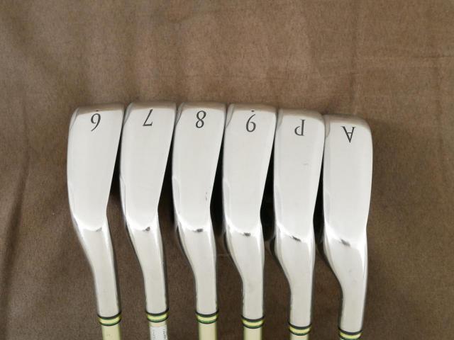 Iron set : XXIO : ชุดเหล็ก XXIO Prime 8 (รุ่นท๊อปสุด ออกปี 2015 ตีง่าย ไกล) มีเหล็ก 6-Pw,Aw (6 ชิ้น) ก้านกราไฟต์ SP-800 Flex R