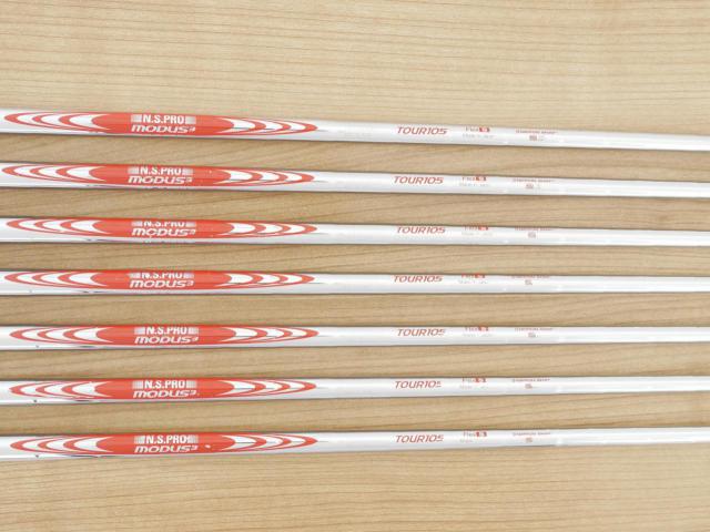 Iron set : PRGR : ชุดเหล็ก PRGR 01 Forged (Titanium Core ปี 2021) มีเหล็ก 4-Pw (7 ชิ้น) ก้านเหล็ก NS Pro Modus 105 Flex S