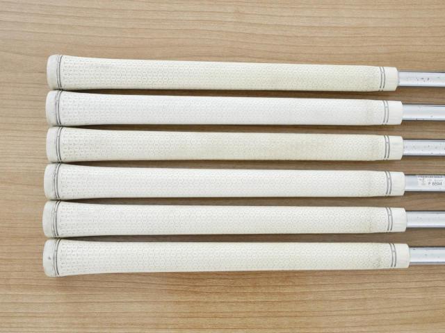 Iron set : Maruman : ชุดเหล็ก Maruman Conductor มีเหล็ก 5-Pw (6 ชิ้น) ก้านเหล็ก NS Pro 950 Flex S