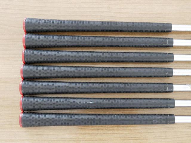 Iron set : Taylormade : ชุดเหล็ก Taylormade PSI Forged มีเหล็ก 4-Pw (7 ชิ้น) ก้านเหล็ก NS Pro 930 Flex S