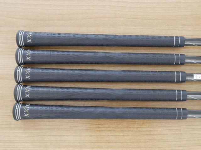Iron set : XXIO : ชุดเหล็ก XXIO 8 (ใบใหญ่ ตีง่าย ไกล) มีเหล็ก 6-Pw (5 ชิ้น) ก้านกราไฟต์ MP-800 Flex R