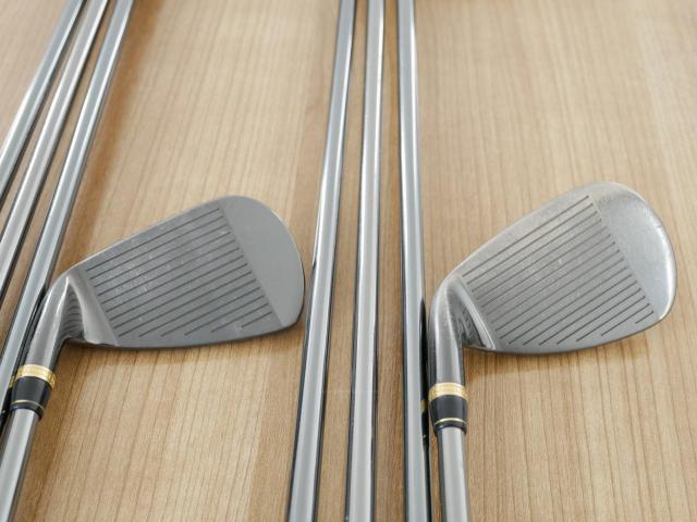 Iron set : Tourstage : ชุดเหล็ก Tourstage EXE Super Premium (ตัวท้อปสุด หน้าเด้ง) มีเหล็ก 5-Pw,Aw,Sw (8 ชิ้น) ก้านกราไฟต์ Flex R