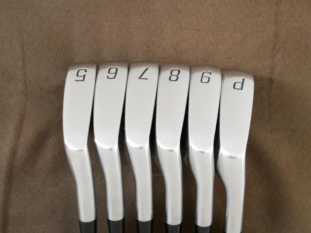 Iron set : Bridgestone : ชุดเหล็ก Bridgestone Tour B 202CBP Forged (ปี 2021) มีเหล็ก 5-Pw (6 ชิ้น) ก้านกราไฟต์ Mitsubishi Diamana Thump iB70 Flex S