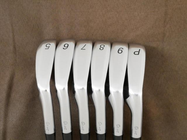 Iron set : PRGR : ชุดเหล็ก PRGR TUNE 01 HC (Forged) มีเหล็ก 5-Pw (6 ชิ้น) ก้านเหล็ก Dynamic EX Gold S200