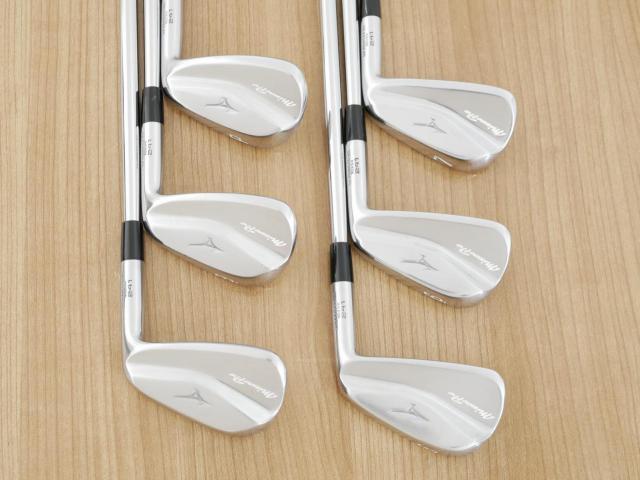 Iron set : Mizuno : ชุดเหล็ก Mizuno Pro 241 Forged (ปี 2024 นุ่ม แน่น ระยะดี) มีเหล็ก 5-Pw (6 ชิ้น) ก้านเหล็ก Dynamic Gold 105 S200
