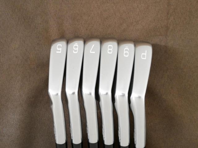 Iron set : Mizuno : ชุดเหล็ก Mizuno Pro 241 Forged (ปี 2024 นุ่ม แน่น ระยะดี) มีเหล็ก 5-Pw (6 ชิ้น) ก้านเหล็ก Dynamic Gold 105 S200